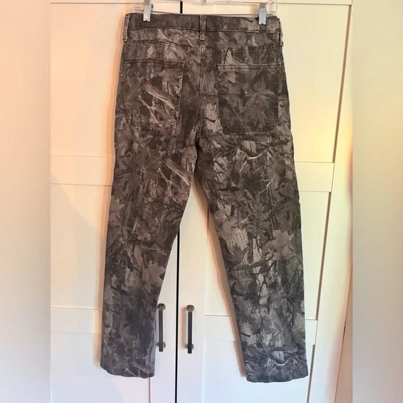 Hollister Men’s Camo Loose Jeans - size 29 w x 32 - Picture 8 of 8
